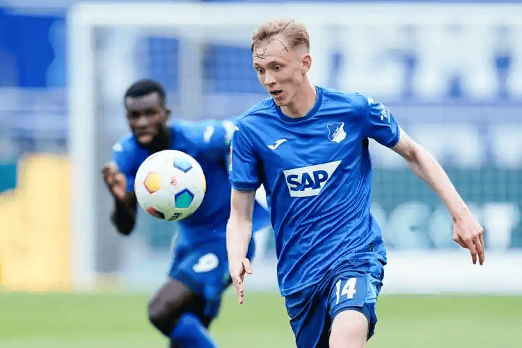 德甲焦点战：霍芬海姆主场冲欧围剿残阵门兴，对攻大战再上演？